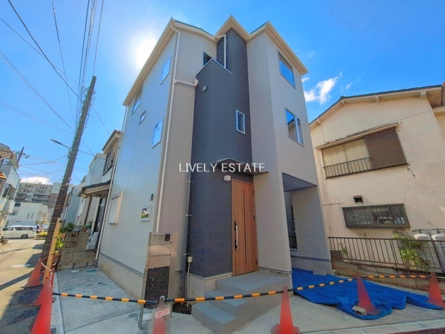 草加市谷塚上町 新築売戸建住宅の外観