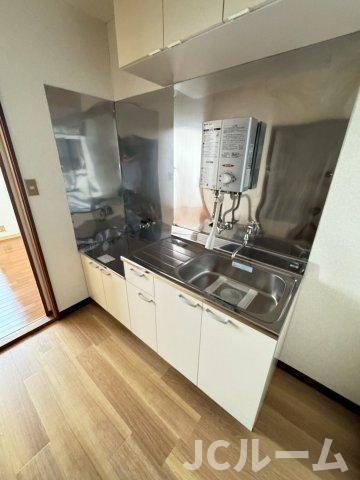 チャイムピア８８の収納|同間取りの別の部屋の写真です。