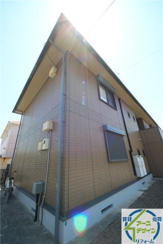 ハートフルハイツの外観