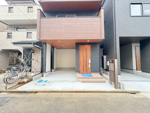 川越市稲荷町　新築分譲　東武東上線『上福岡駅』徒歩13分　【高階南小学区】の駐車場