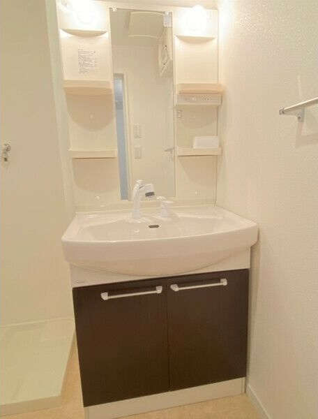 リーベンRの洗面所