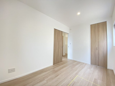 【洋室】 | 南城市玉城船越Ⅱ（全11棟）7・9・10号棟 | 10号棟　洋室5.6帖＋CL付き♪