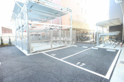 【駐車場】 | リブネスコート江坂 | 敷地内駐車場あり◎