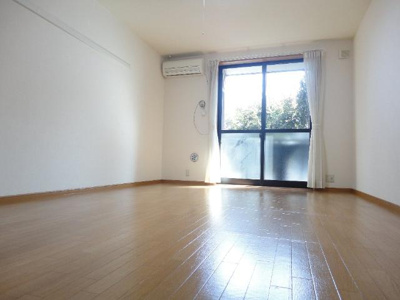 【居間・リビング】 | サンローズ | 洋室