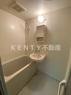 【洗面所】 | オーキッドハウス | 使いやすい洗面所です