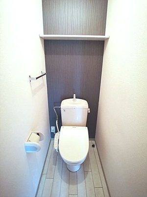 【トイレ】 | ラスリーズ