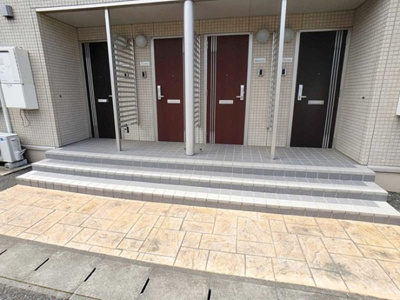 【玄関】 | エルヴィレッジ　Ｄ