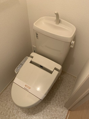 【トイレ】 | エルヴィレッジ　Ｄ