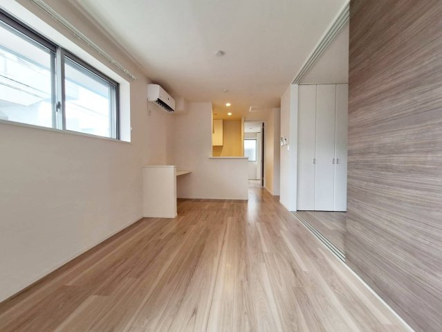 Ｍａｉｓｏｎ　ｄｅ　ｅｓｐｏｉｒの居間・リビング
