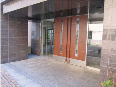 【玄関】 | ルイシャトレ梅田北