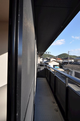 【バルコニー】 | あっぷるはうすB