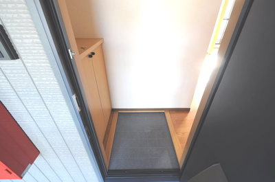 【玄関】 | あっぷるはうすB