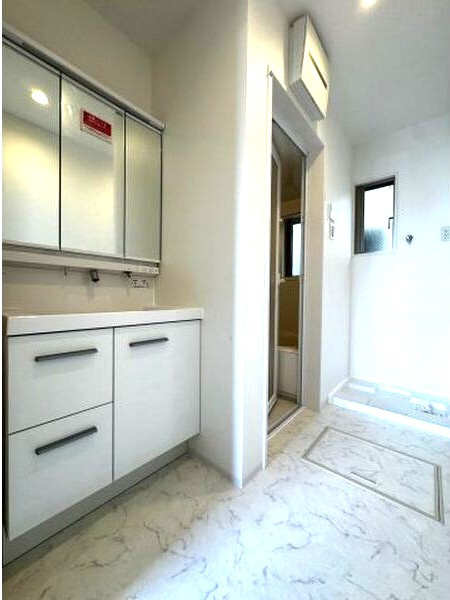 アリビア城町Ｂの洗面所