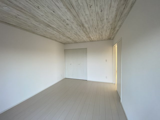 Loaplata Cube C棟の洋室