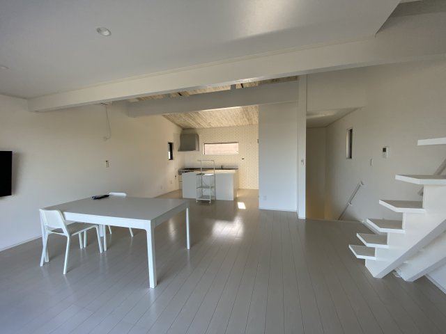 Loaplata Cube C棟の居間・リビング