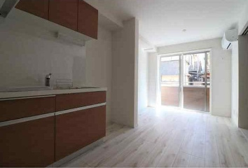 【居間・リビング】 | サニーフォレスト新中野 | 8.2帖のきれいなLDK。