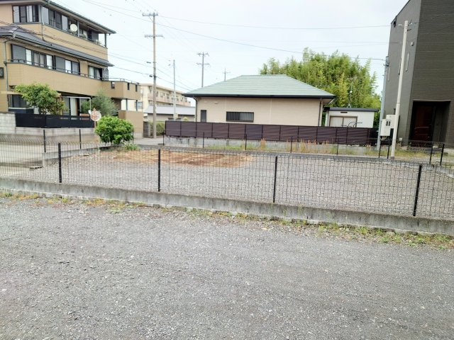 売土地　焼津市柳新屋の外観|フェンスの土台が低いことで、開放感や風通しがよくなり敷地も広く見えますね♪