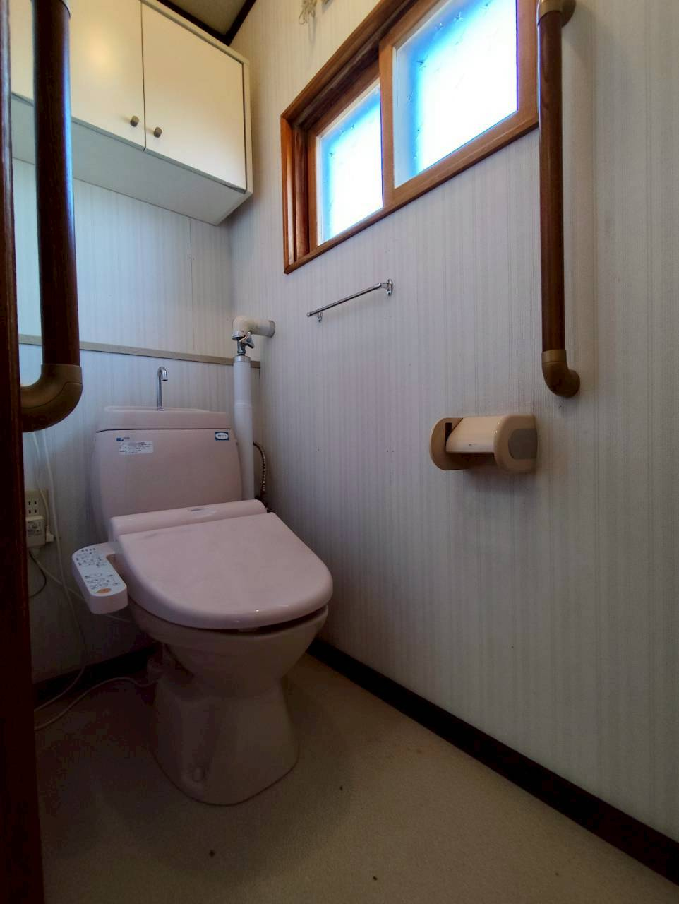 興津２丁目29貸家のトイレ