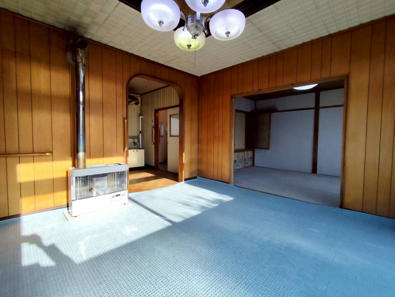 興津２丁目29貸家の居間・リビング