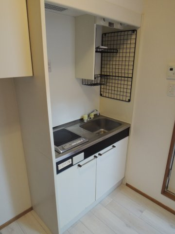 コートビレッジ桜ヶ丘PartⅡレジデンスのキッチン|IHクッキングヒーター1口付き【コートビレッジ桜ヶ丘PartIIレジデンス】