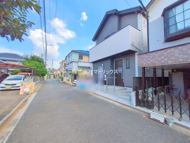 練馬区南大泉2丁目　堂々完成　低層エリアの限定1棟の前面道路含む現地写真