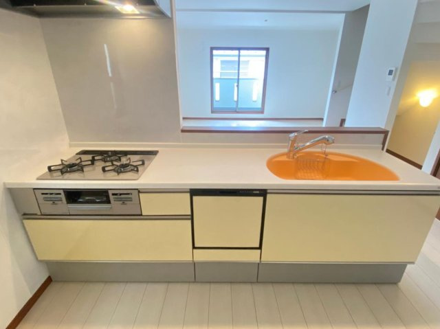 横浜市戸塚区下倉田町 中古戸建て【仲介手数料無料】のキッチン