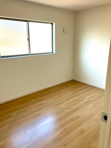 高松市上天神町②　新築戸建　２階建　５LDKの洋室