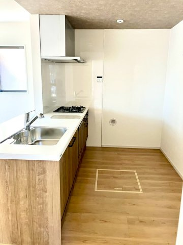 高松市上天神町②　新築戸建　２階建　５LDKのキッチン