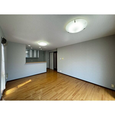 【居間・リビング】 | 守山区鳥羽見1丁目戸建