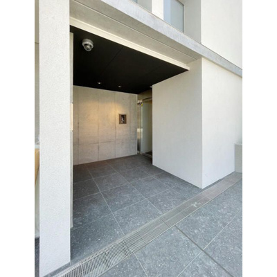 【エントランス】 | The Grand Terrace Wakabayashi