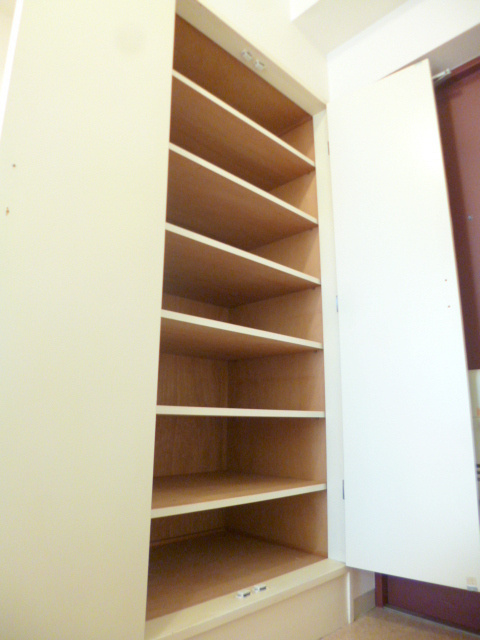 ＧＲＡＮＤＩＯＳＥ　ＨＩＲＡＮＯの玄関|★大型シューズボックス★