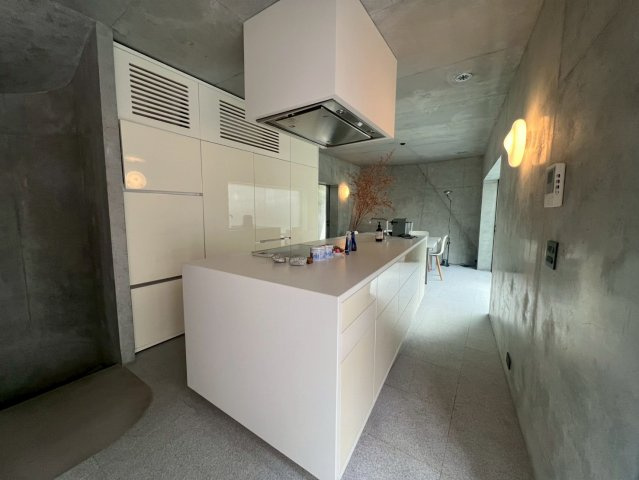 港区西麻布　中古戸建のキッチン