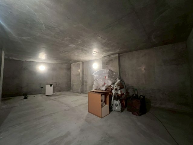 港区西麻布　中古戸建の収納|地下倉庫