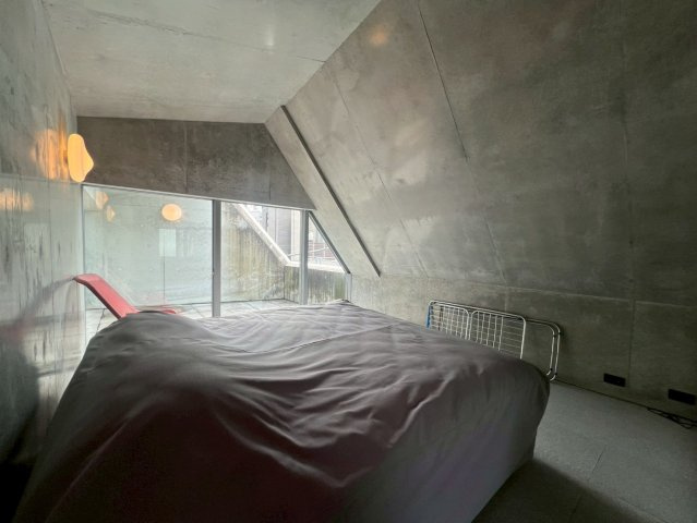 港区西麻布　中古戸建の洋室