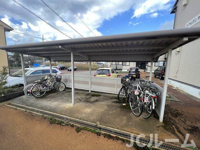 ロイヤルタウン寺町 参番館のその他共用部分