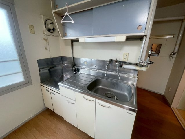 朝日マンションのキッチン