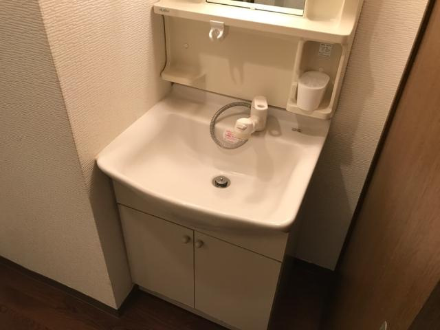 ルミエール泉の洗面所|洗髪洗面化粧台
