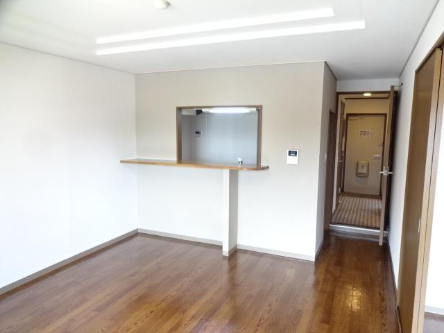 ルミエール泉の居間・リビング|リビング