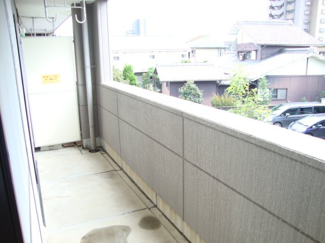 ルミエール泉のバルコニー|ベランダ