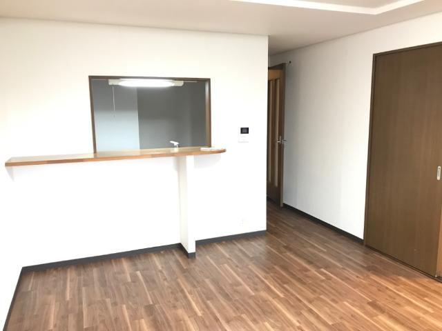 ルミエール泉の居間・リビング|リビング