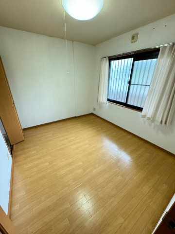 キングパレスの居間・リビング