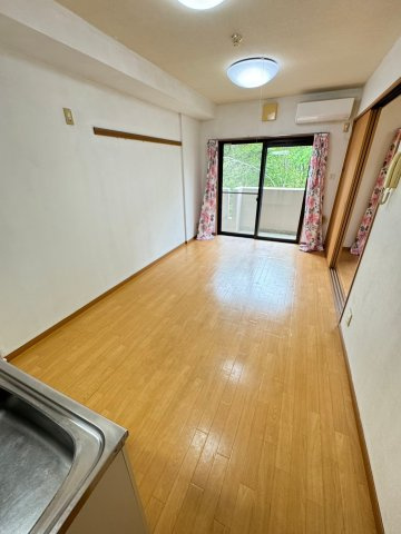 キングパレスの居間・リビング