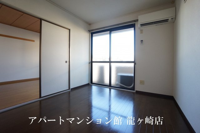 はなみずきの寝室