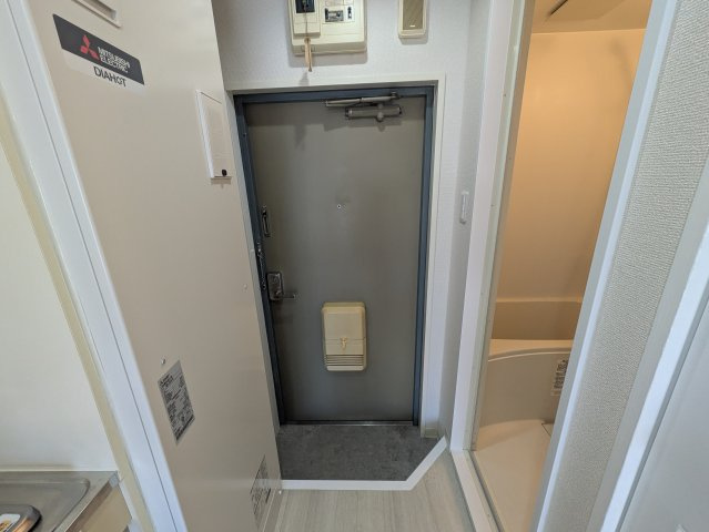 インペリアルルーム| 名古屋市の賃貸ならMy賃貸の玄関|インベリアルルーム
リノベーション工事中の為、同タイプのイメージ写真になります