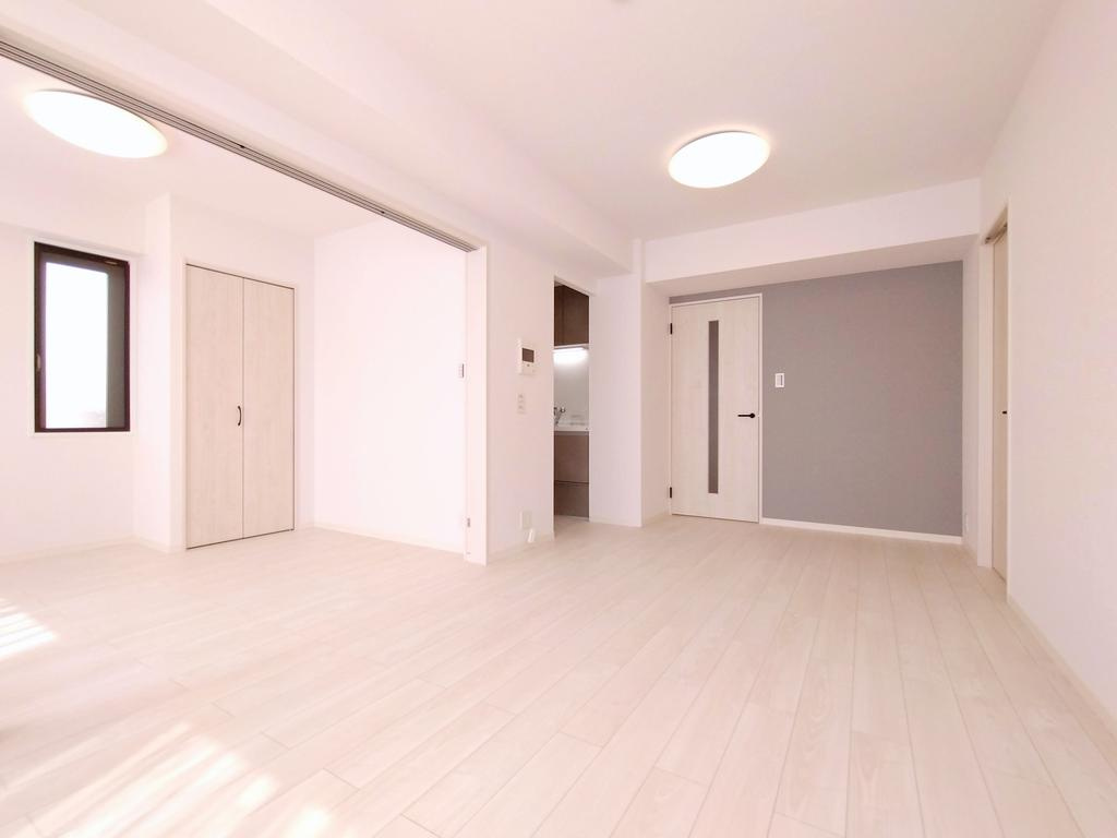 本牧三渓園ヒルズ の居間・リビング