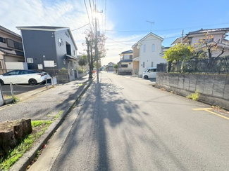 【前面道路含む現地写真】 | 狭山市水野　建築条件なし売地　西武新宿線『入曽駅』徒歩10分　【南小学区】