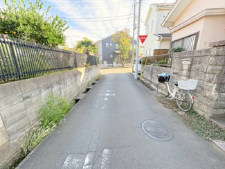 【前面道路含む現地写真】 | 狭山市水野　建築条件なし売地　西武新宿線『入曽駅』徒歩10分　【南小学区】