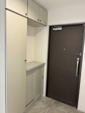 エスポア名東の玄関