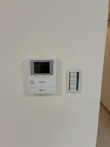 エスポア名東の防犯設備|モニター付きインターフォン