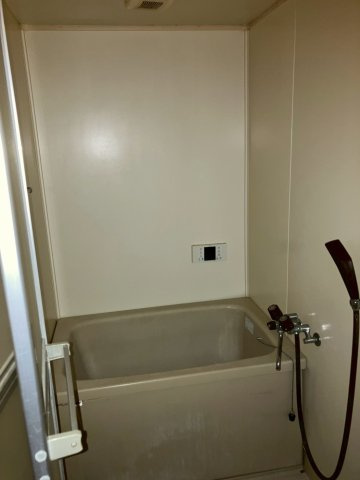 収益一棟アパート　エトワール双葉の浴室